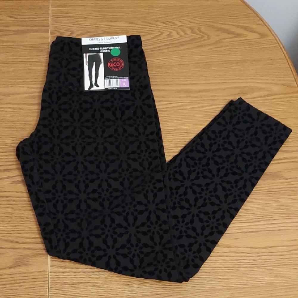 Khakis & Company Flocked Legging